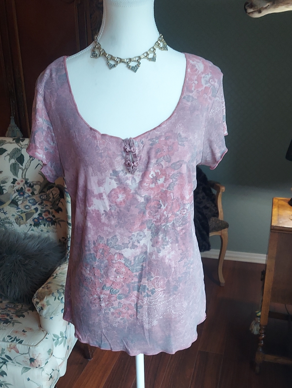 Women's Pink Floral Short Sleeve Scoop Neck Top